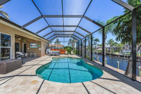 Villa Barefoot - Roelens Vacations - Heated Pool & Spa, Gulf Access, Sleeping Capabilities for 10!
